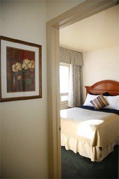 Red Arrow Inn & Suites, A Travelodge By Wyndham Montrose Εξωτερικό φωτογραφία